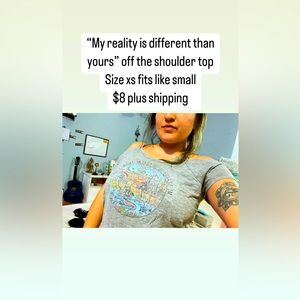 Open shoulder magical top